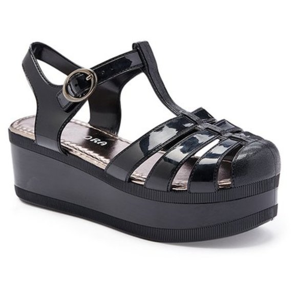 Shoes - Platform Jelly sandals